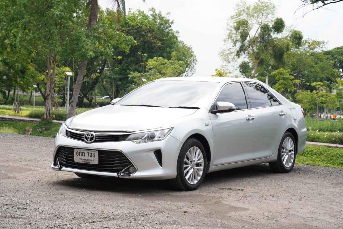 TOYOTA CAMRY 2.5 G AT ปี 2017 สีเทา